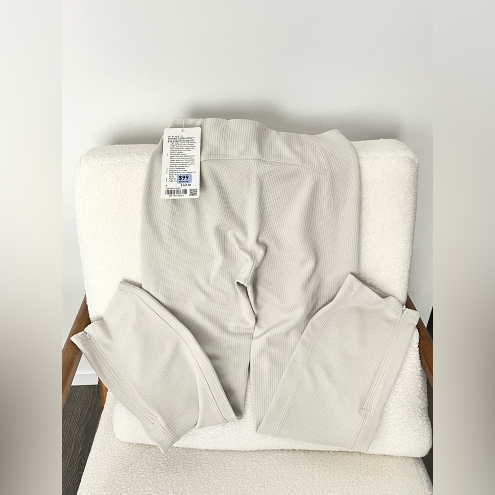 Lululemon Ribbed Softstreme Pants